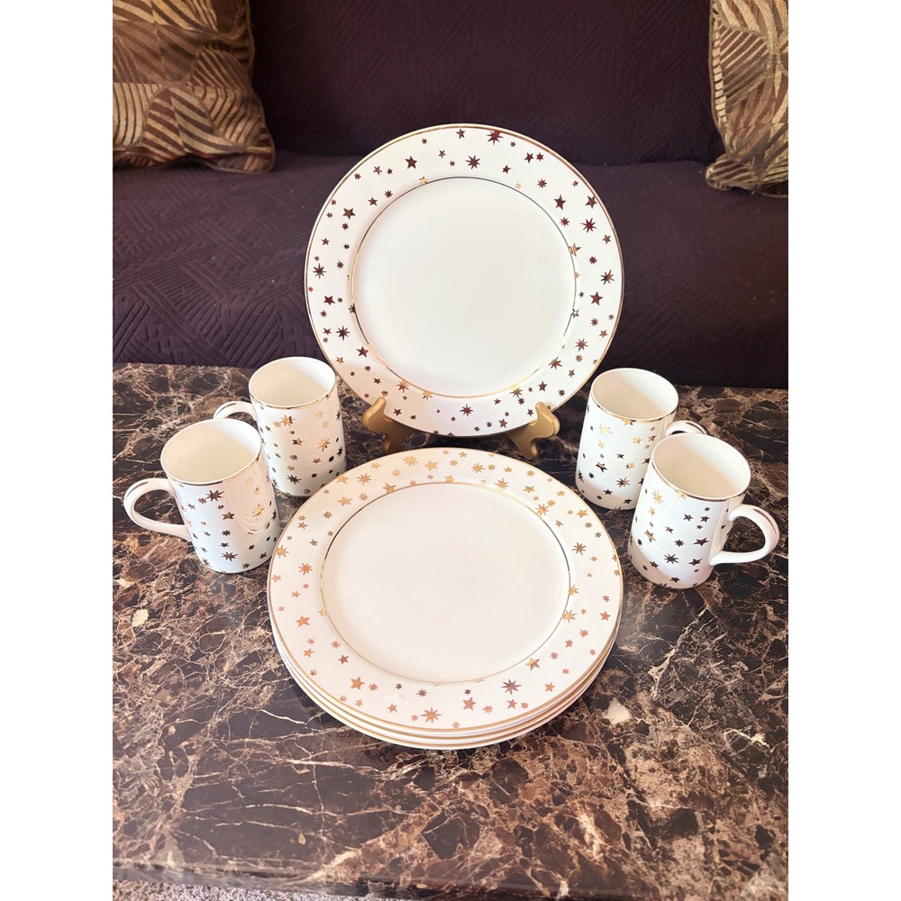 Sakura Galaxy Fine Porcelain 8pc Dinnerware Set 4 Plates 4 Mugs 24k Gold Stars